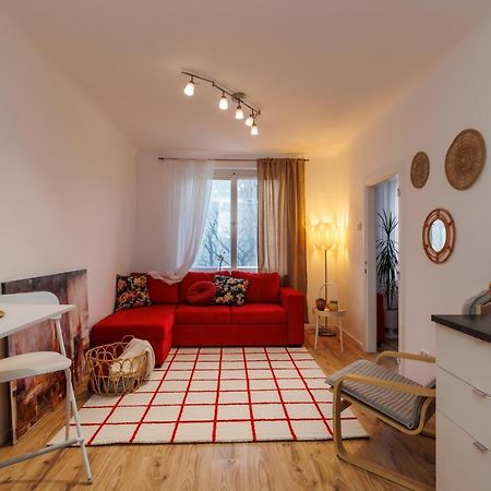 וינה Cosy Brand New Apartment מראה חיצוני תמונה