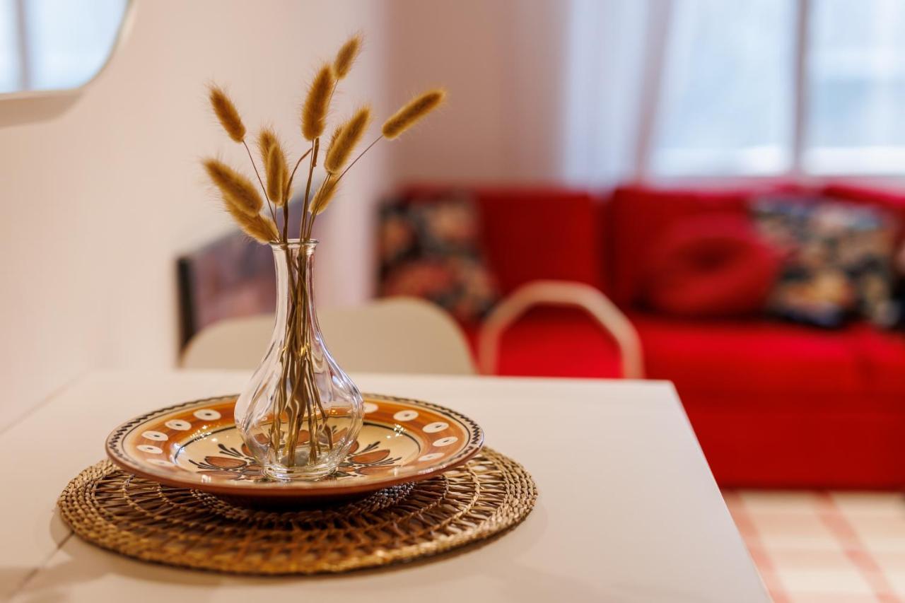 וינה Cosy Brand New Apartment מראה חיצוני תמונה