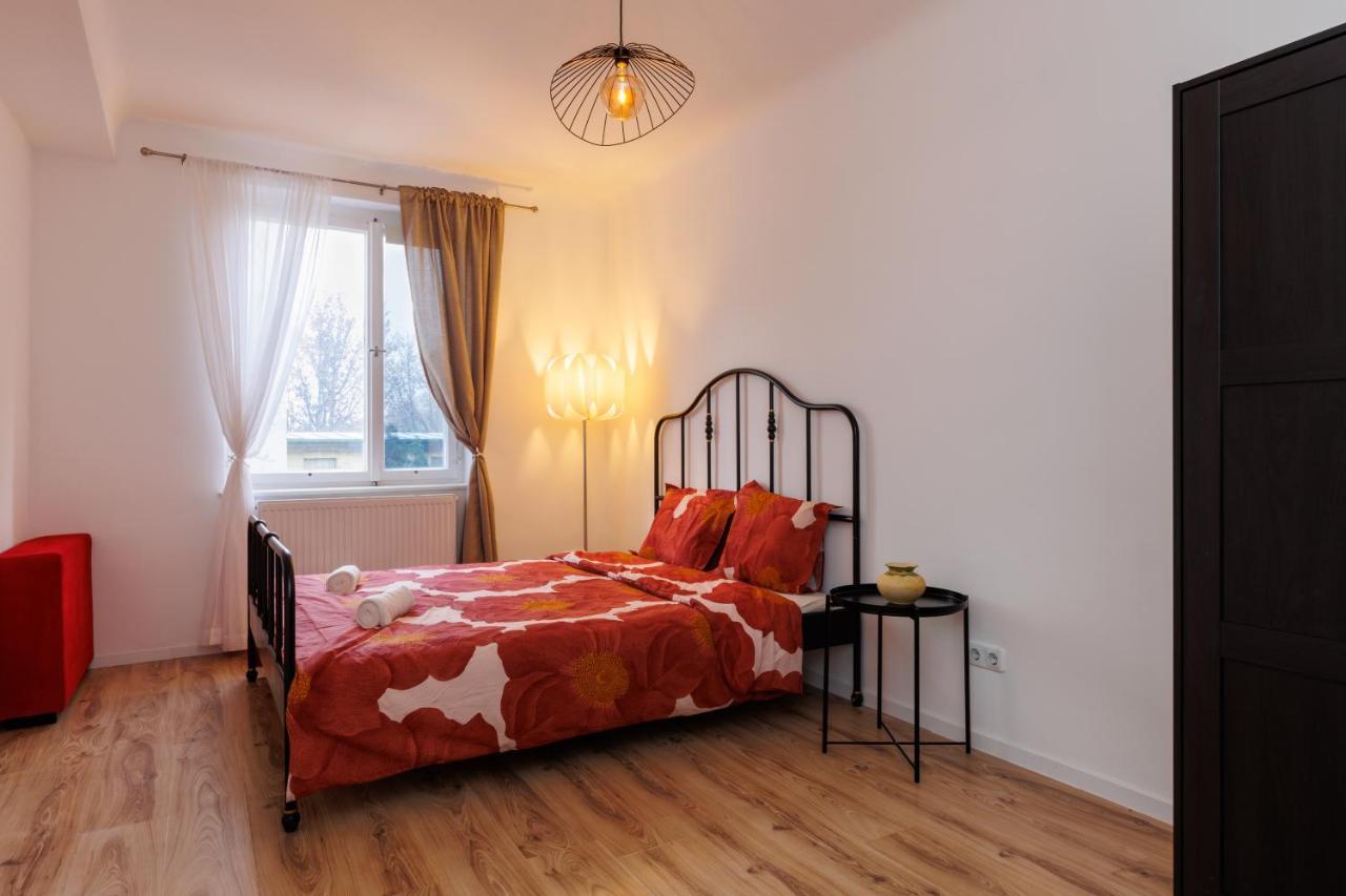 וינה Cosy Brand New Apartment מראה חיצוני תמונה